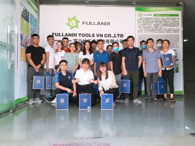 Tết Trung Thu Cùng Fullandi Tools Việt Nam 2020
